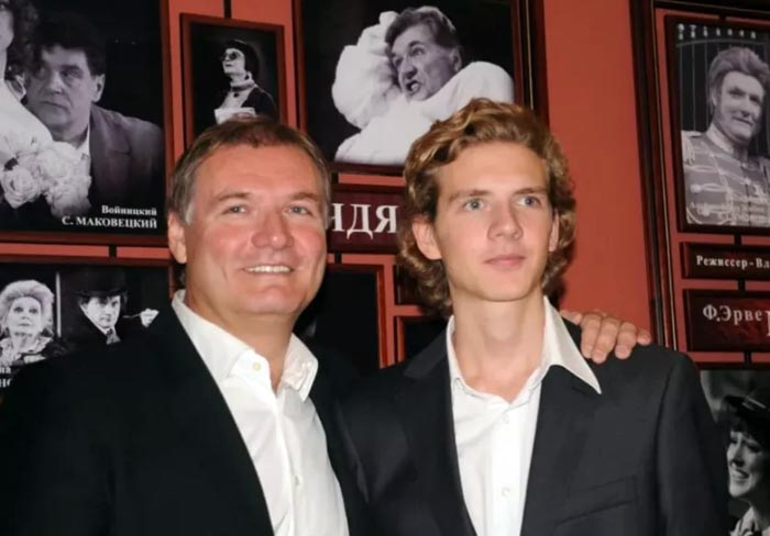 Владимир Симонов с сыном Василием