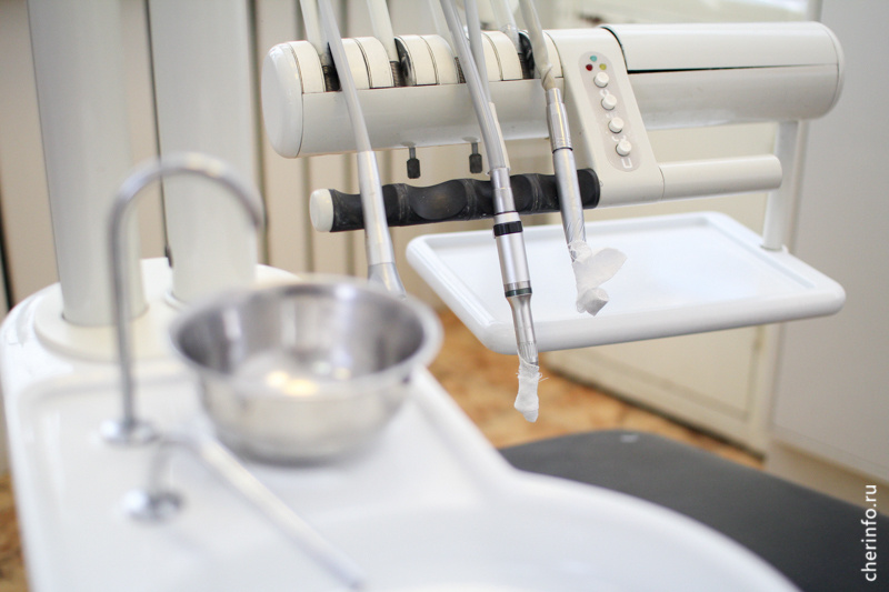    За лето на работу в поликлинику пришли девять врачей, скоро приедут десять врачей-стажеров из