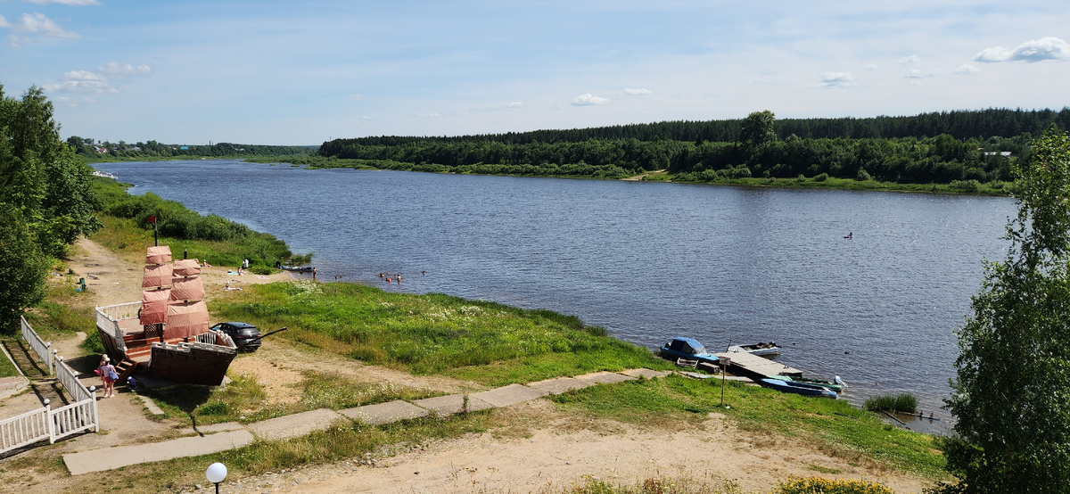 Тотьма, река Сухона
