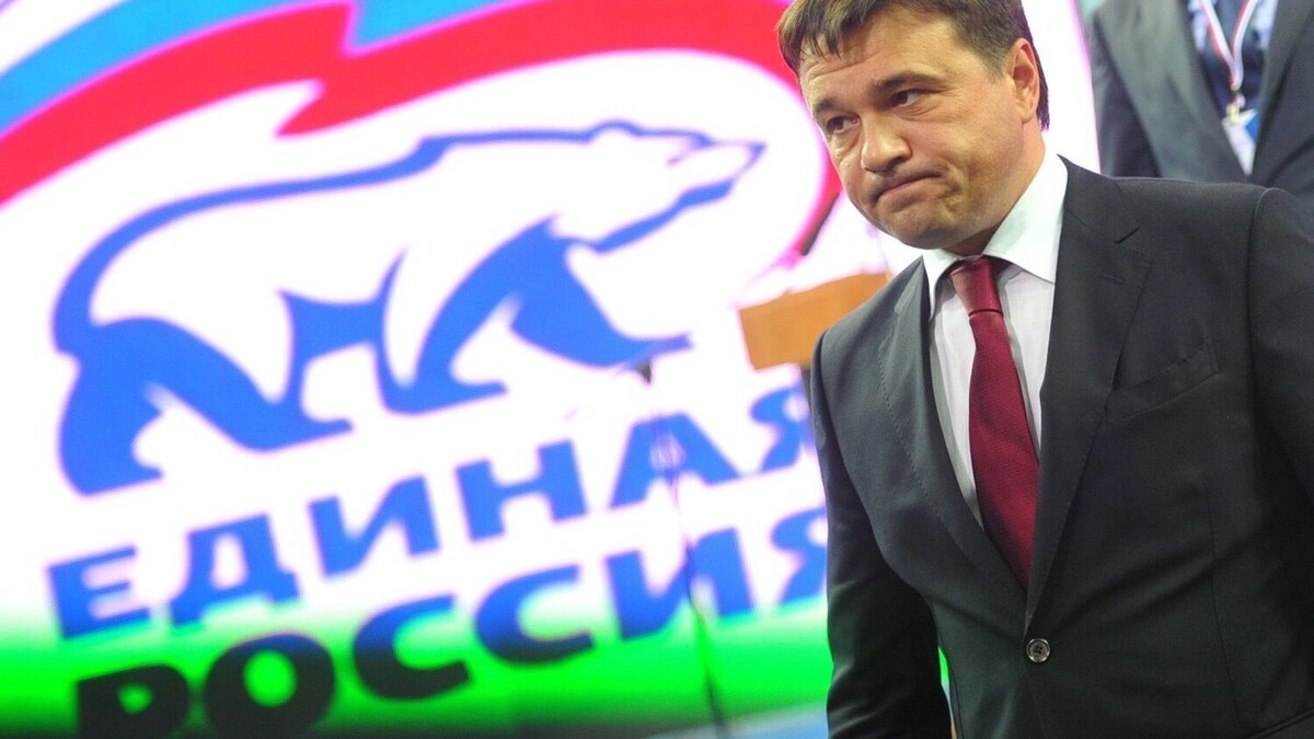 Губернатор Московской области Андрей Воробьев: «По сути, человек, который стоит у станка, платит за тех, кто лежит на диване или работает неофициально». Фото: Новодережкин Антон. ITAR-TASS