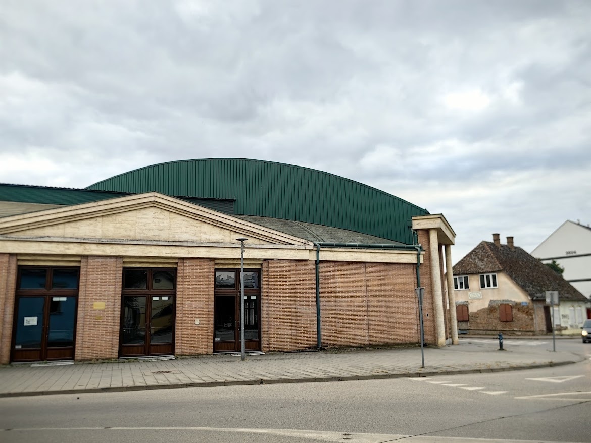 Археологический музей на месте раскопок древнего Сирмиума