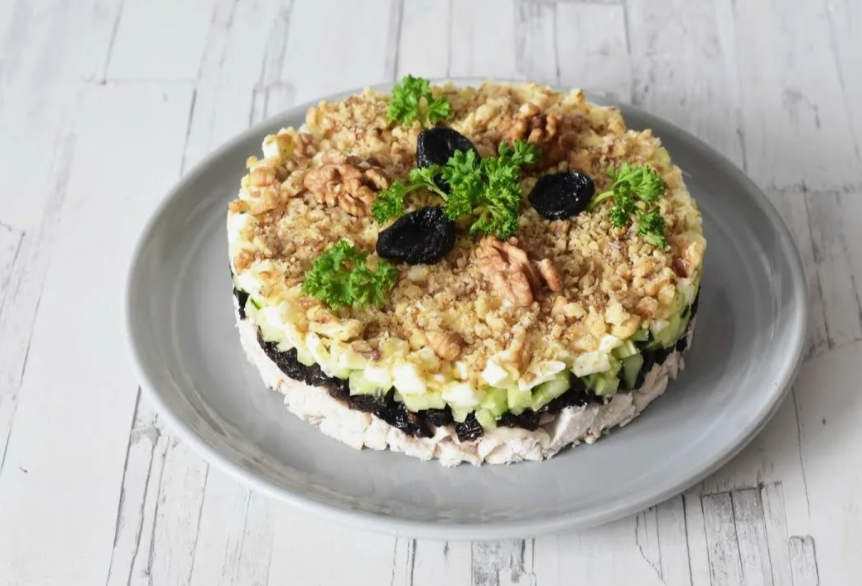 Салат «Белая ночь»