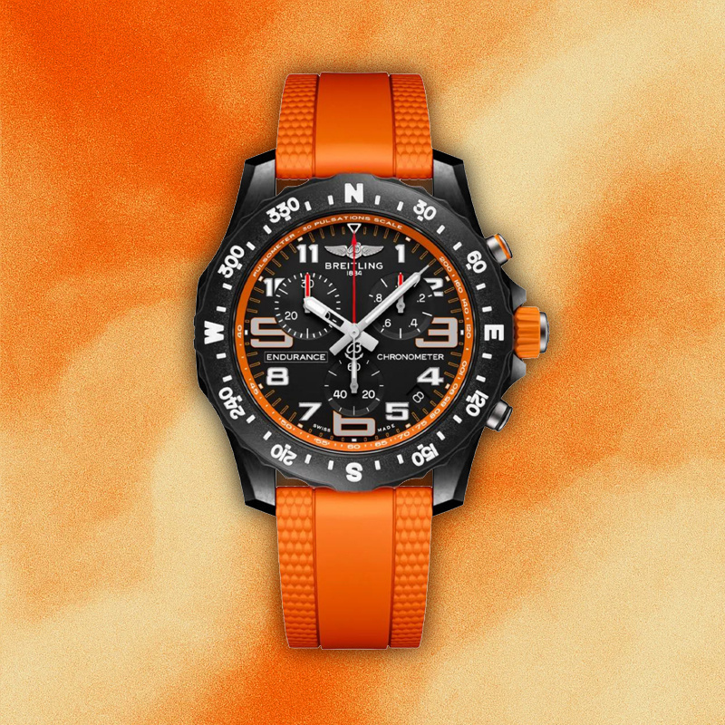Часы Breitling Professional Endurance Pro 44 в 44 мм корпусе с датой и хронографом
