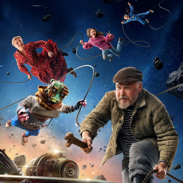     Николай и Робогозин попадают в одичалую Москву в трейлере второго сезона «Кибердеревни»