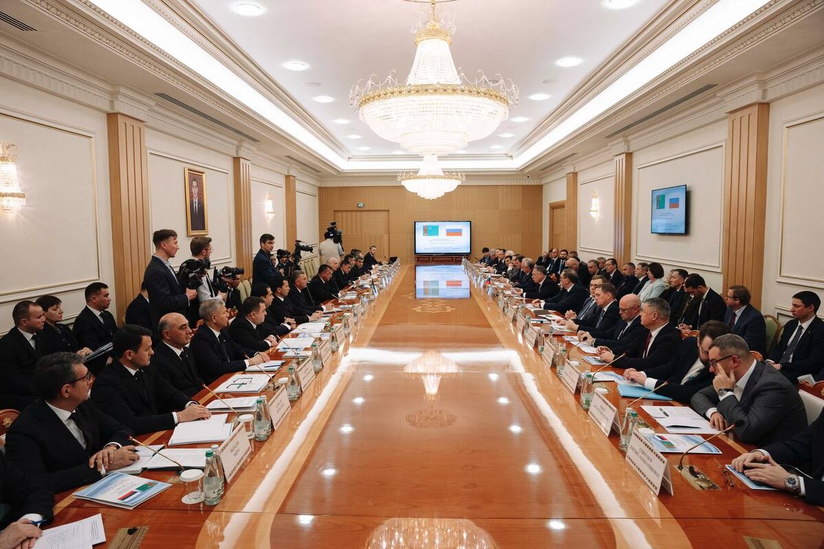 13-ое заседание Межправительственной туркмено-российской комиссии по экономическому сотрудничеству (Фото: government.ru)