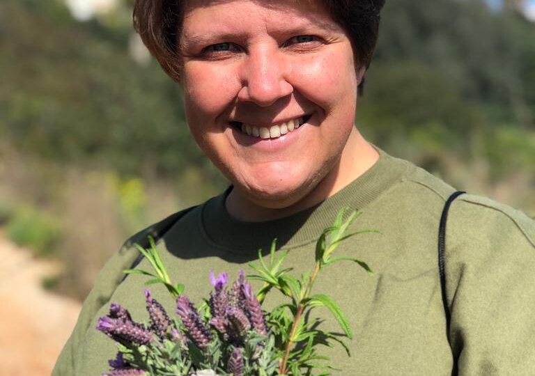 Очищаю свое пространство огнем и чистыми мыслями