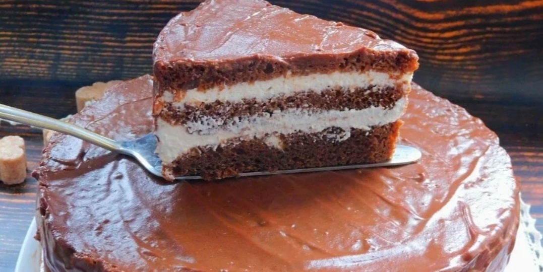 Дежурный торт "ТРИ СТАКАНА" Всё смешал и в духовку.