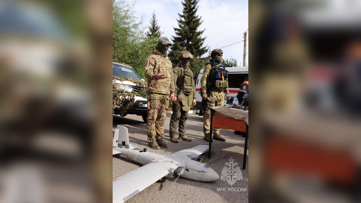    Охота на дроны: МЧС уничтожает беспилотные армады