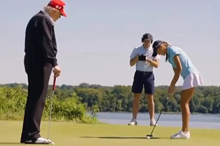    Кадр из видео