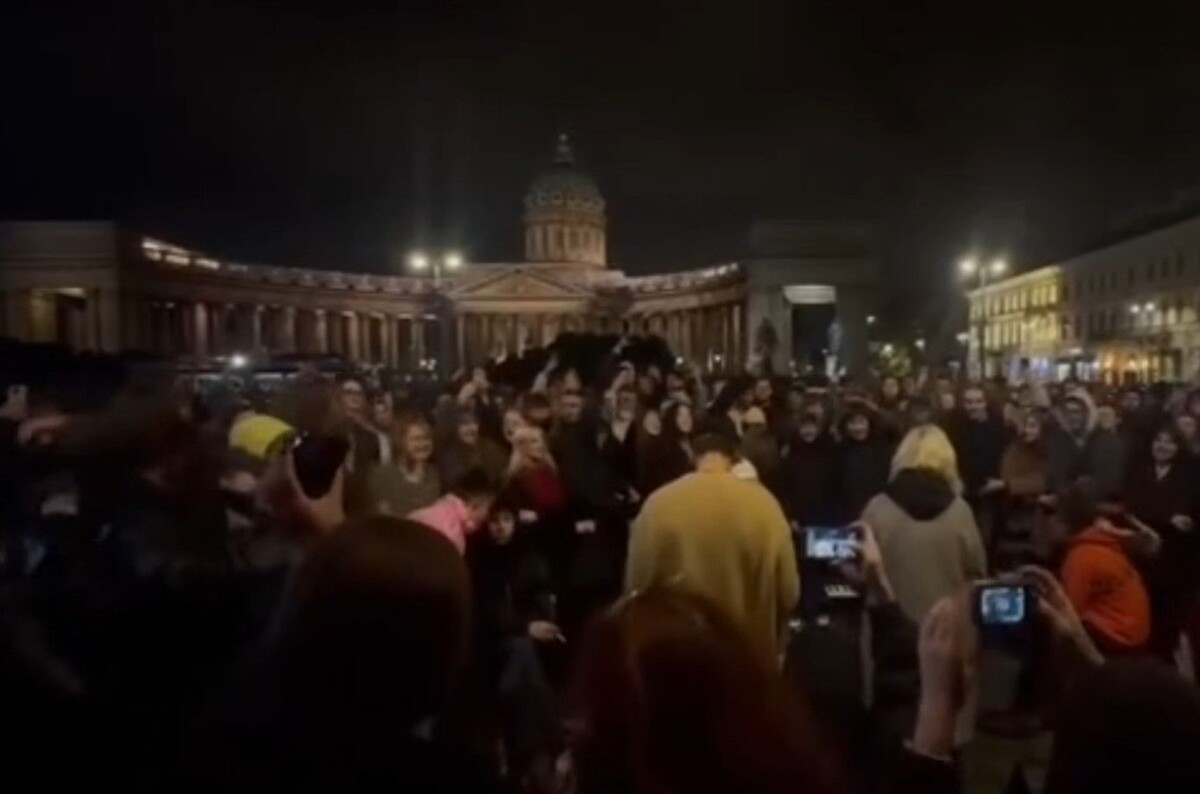     / Источник: Кадр из видео