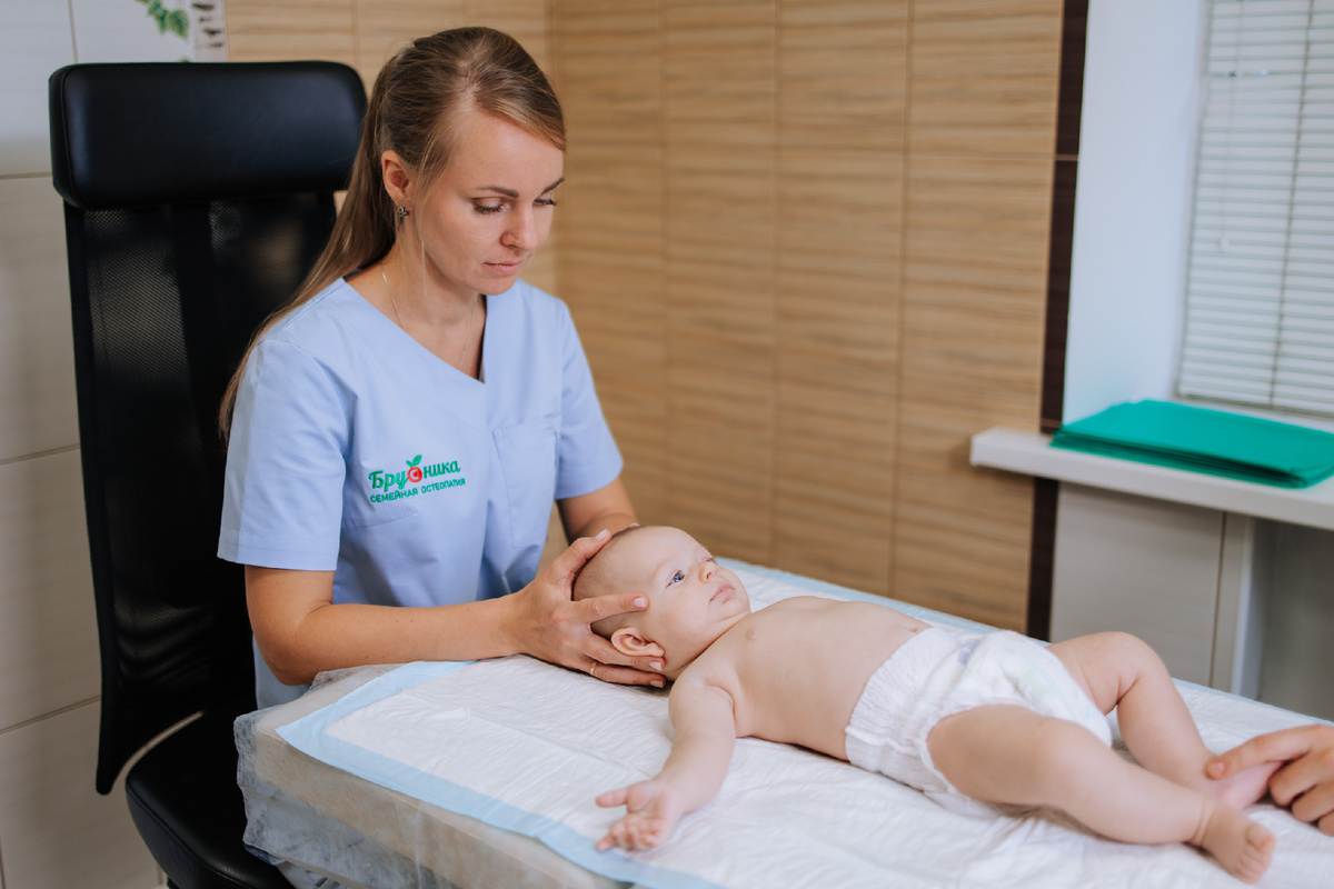 Детский прием в остеопатическом центре "Брусника". Врач Сухарева Ольга Александровна