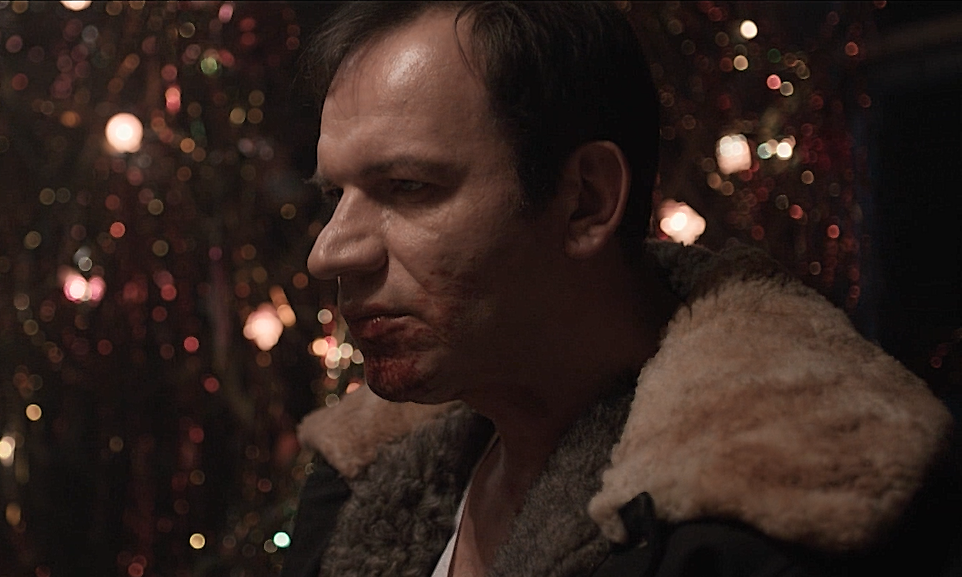 кадр из сериала «Душегубы: 1989» Евгений Харитонов в роли маньяка-каннибала 