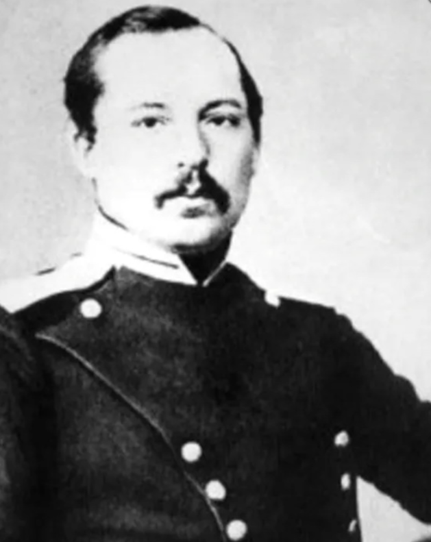 А. Фет в военном мундире. 1853 г. (фото из интернет). Примерно таким полюбила Мария Лазич поэта