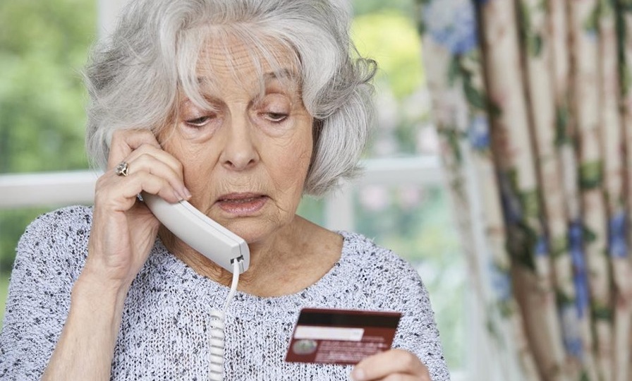 За год мошенники украли у пожилых людей ₽1,5 млрд.
