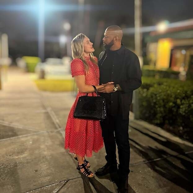    Яна Куницкая и Тиаго Сантос. соцсети