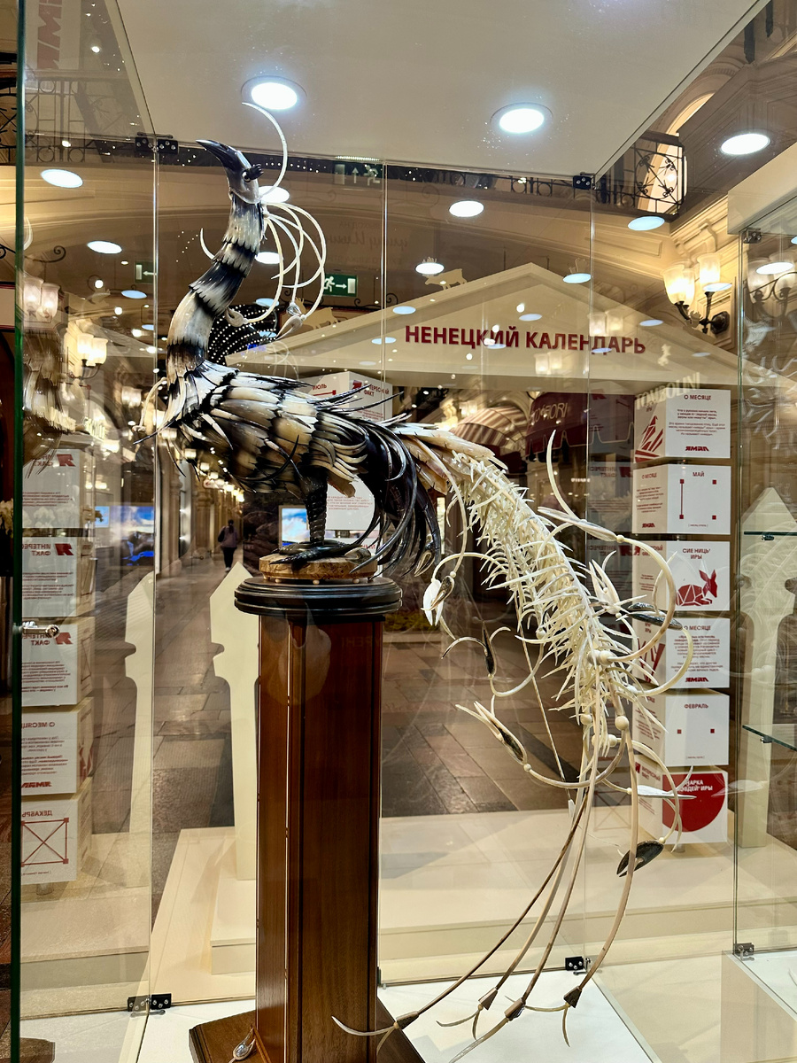 Косторезное искусство (мастерство резьбы по кости). Самая большая жар-птица