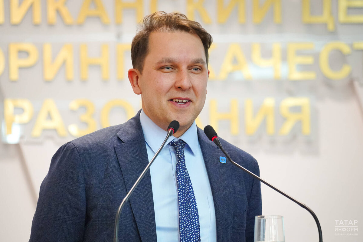 Рустам Хайбуллов: «Сферум» в MAX – единое безопасное образовательное пространство, которое объединяет в себе коммуникации по учебе» и актуальные сервисы для обученияФото: © Владимир Васильев / «Татар-информ»