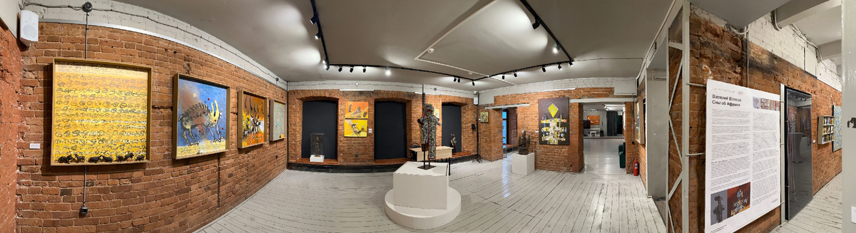 Выставка "Василий Власов. Сны об Африке". Фото Дмитрий Коробейников. ©EMWG