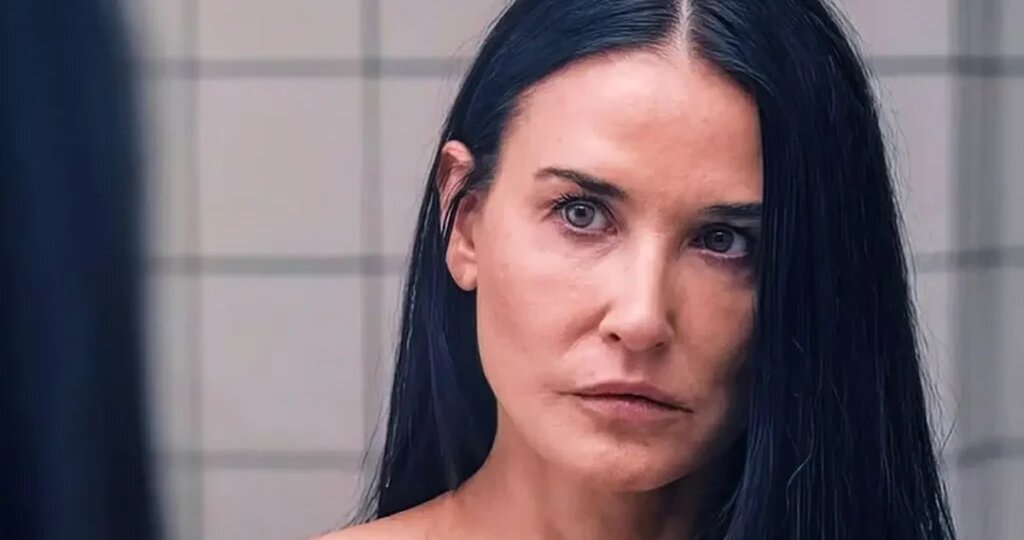 Теория, Которая Взрывает Мозг: Что Если Сюжет «Субстанции» — Лишь Кошмар Элизабет