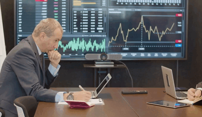 Что случилось с криптой: обвал криптовалют, $19 млрд ликвидаций
