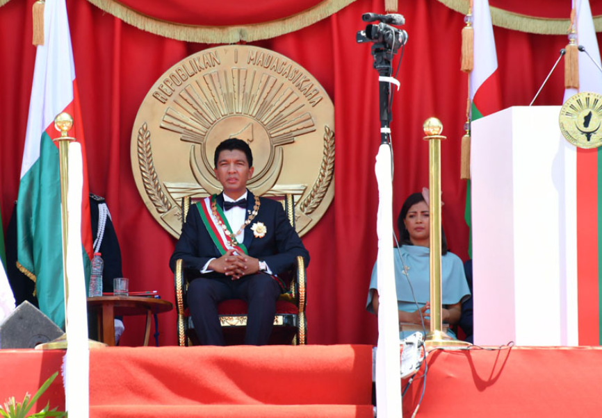 Президент Мадагаскара Андри Радзуэлина (изображение взято с официального сайта Президента Мадагаскара (https://presidence.gov.mg/presidence/le-president.html)