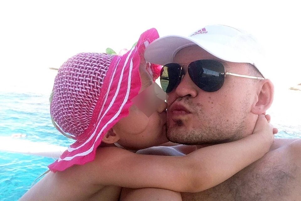 Лиза Пылаева с отцом. Фото: архив семьи