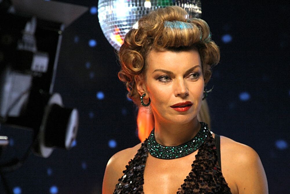 Лада Дэнс стала выступать сольно и быстро стала популярной