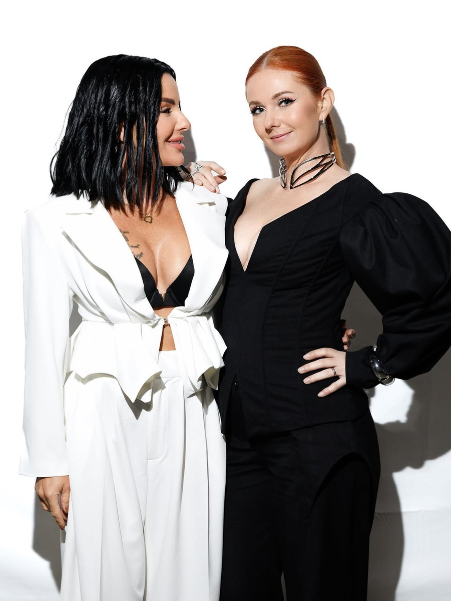    Лена Катина и Юлия Волкова. Фото: Инстаграм (запрещён в РФ) @lenakatina