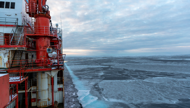 Точный ледовый прогноз - залог безопасности судоходства на Севморпути / Фото: ААНИИ  📷
