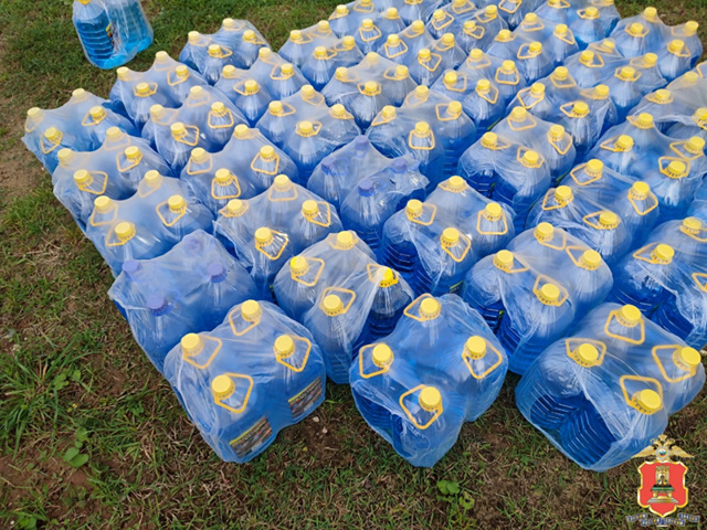 В двух шагах от Твери юноша продавал смертельно опасную «незамерзайку»