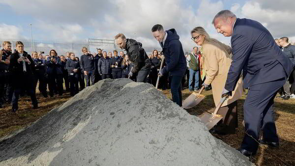    В Швеции торжественно заложили фундамент крупнейшей женской тюрьмы Северной Европы