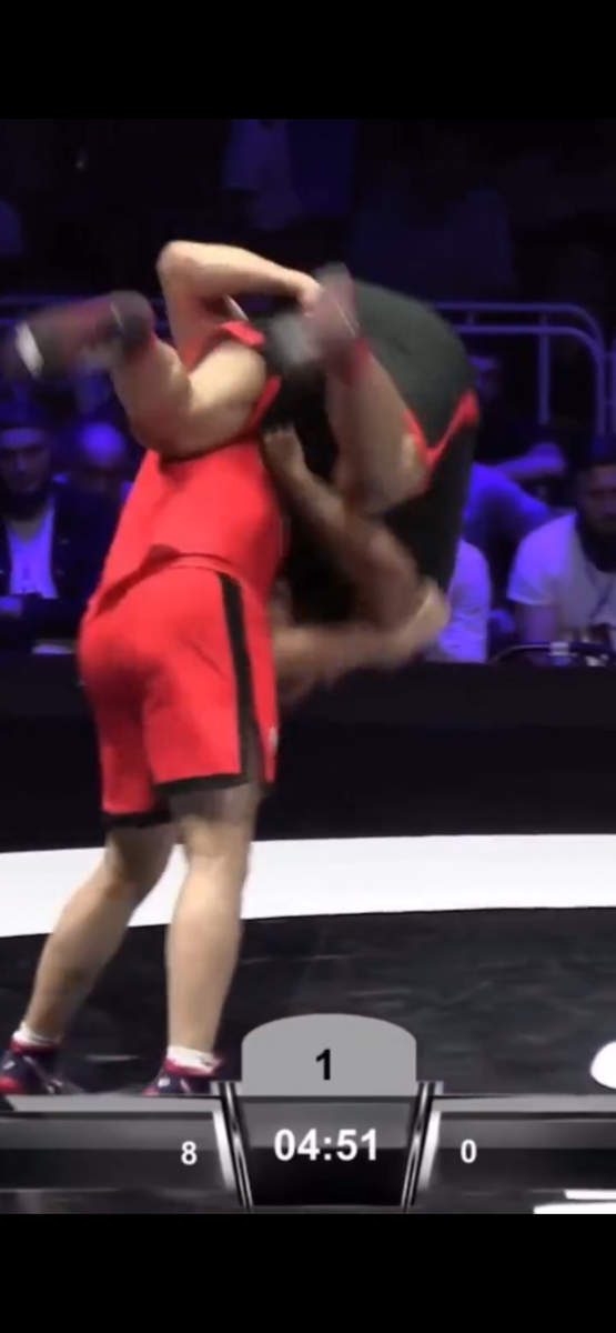 Великолепие броска от Магомедкамиля .