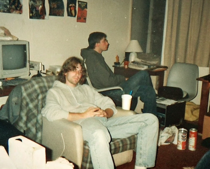 Наша университетская man cave 1997