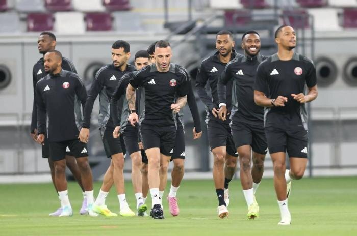 Игроки сборной Катара по футболу. Обложка © X / Qatar Football Association