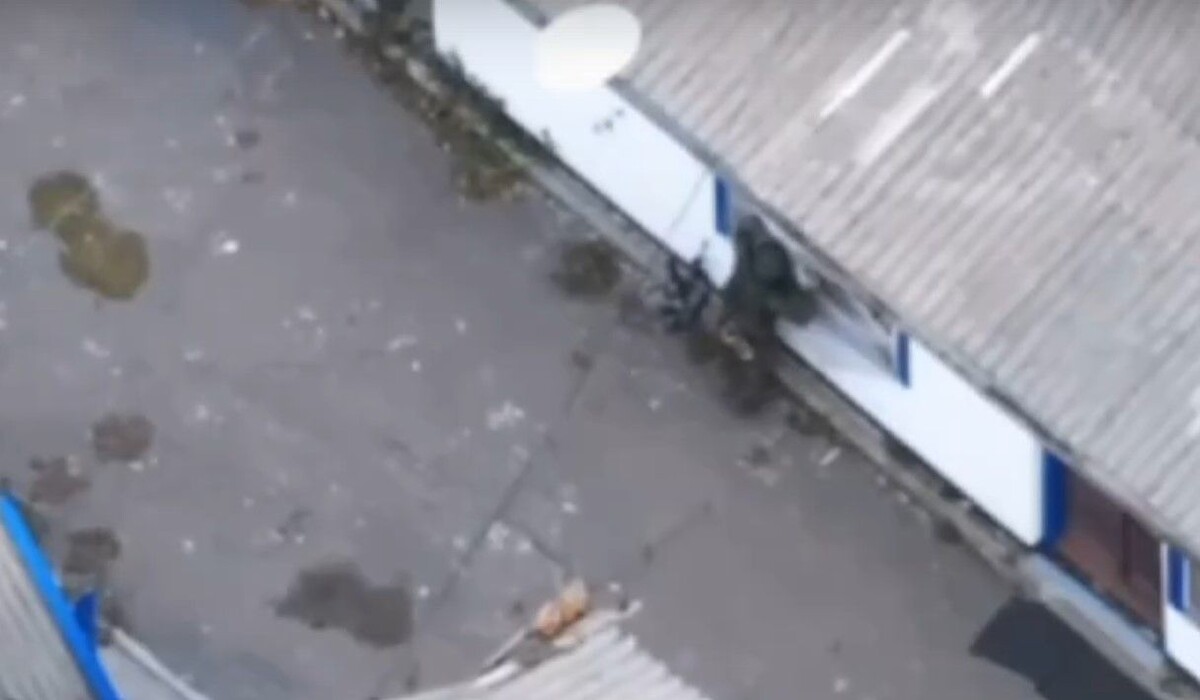     / Источник: Кадр из видео