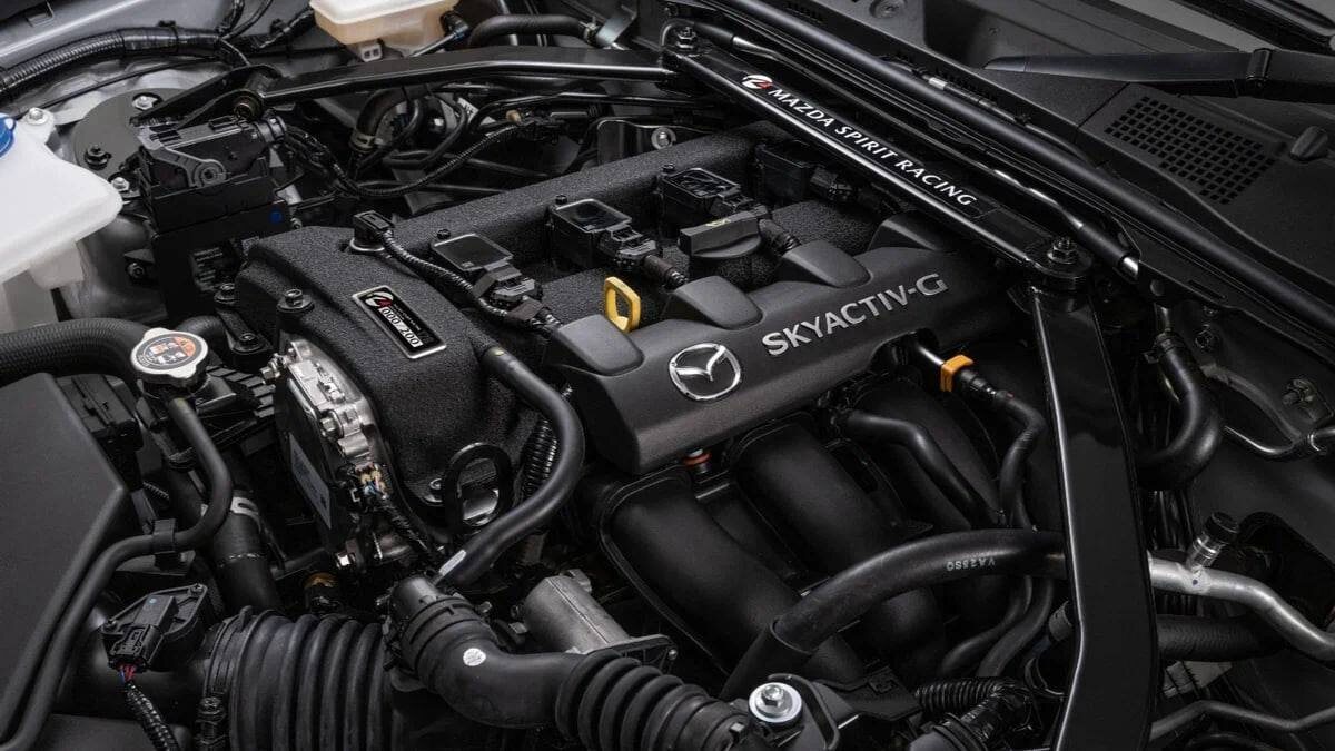 2,0-литровый атмосферный двигатель Skyactiv-G