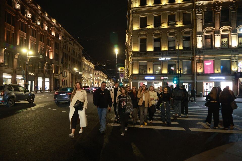    Ночной Питер. Источник: Олег Укладов