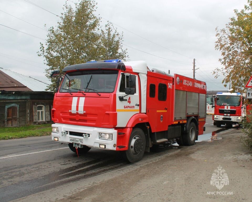    Пожарная машина. Источник: ГУ МЧС по Алтайскому краю