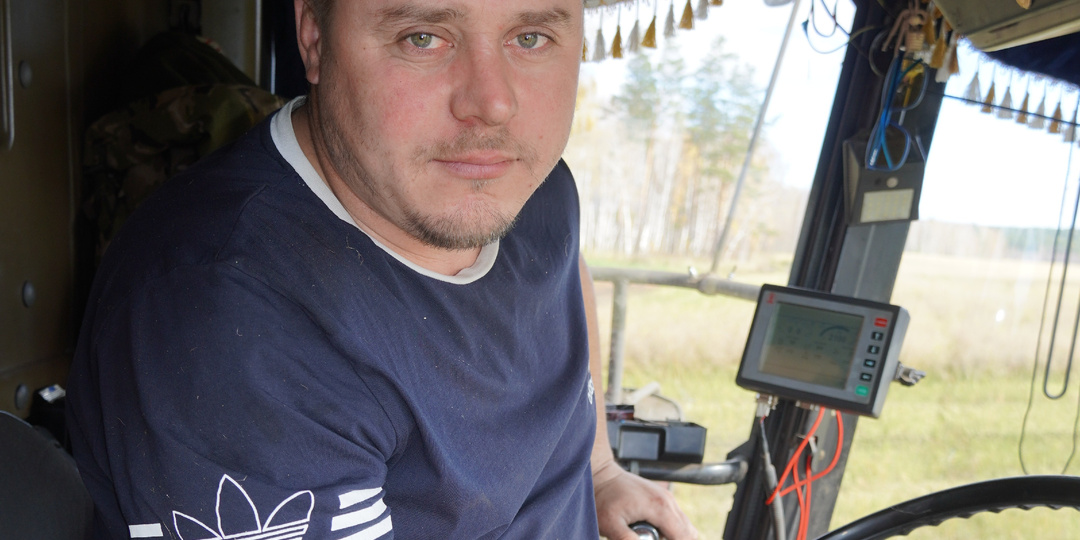 С поля боевого -- на поле трудовое