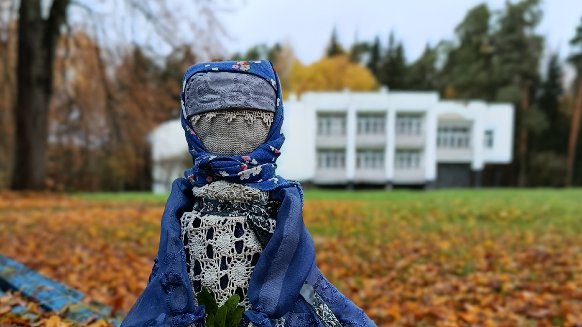 Мой номер – средний на первом этаже