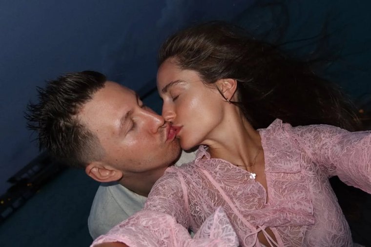     sharova.ksenia в Instagram (принадлежит Meta, признанной экстремистской и запрещенной в России)