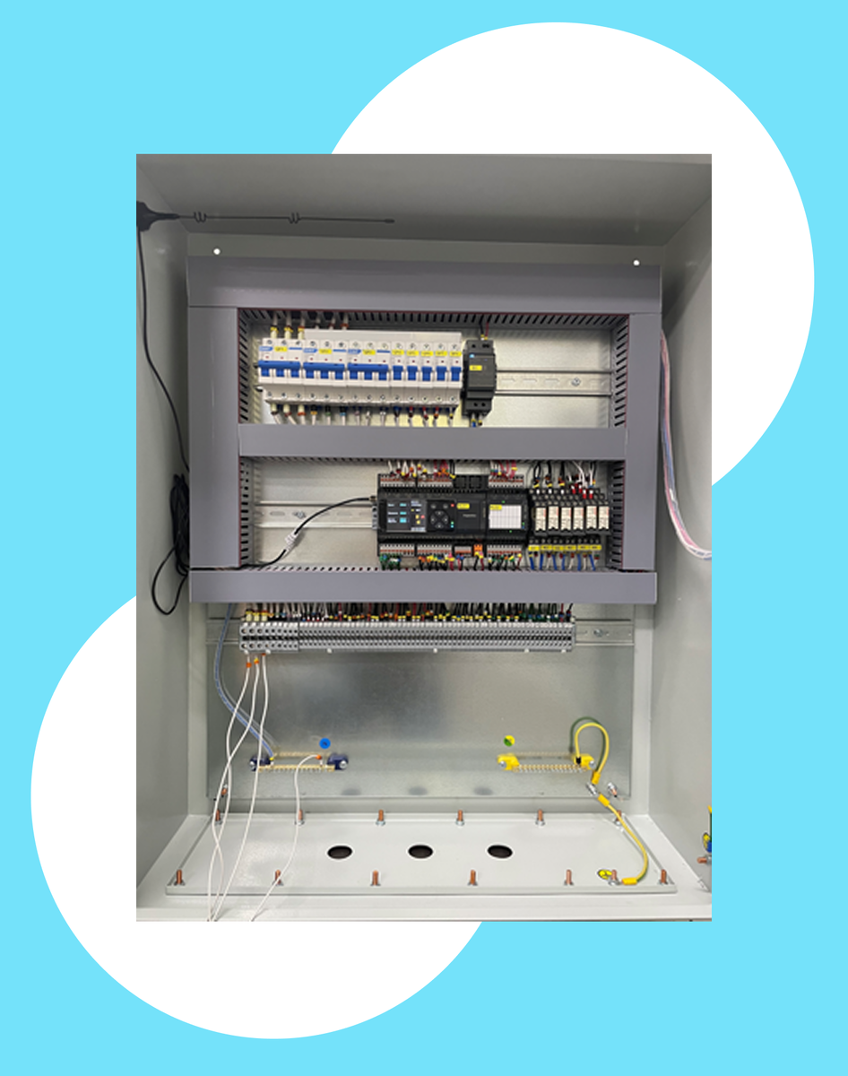 Шкаф управления RUBICON Vent Complex-W-Matrix внутри