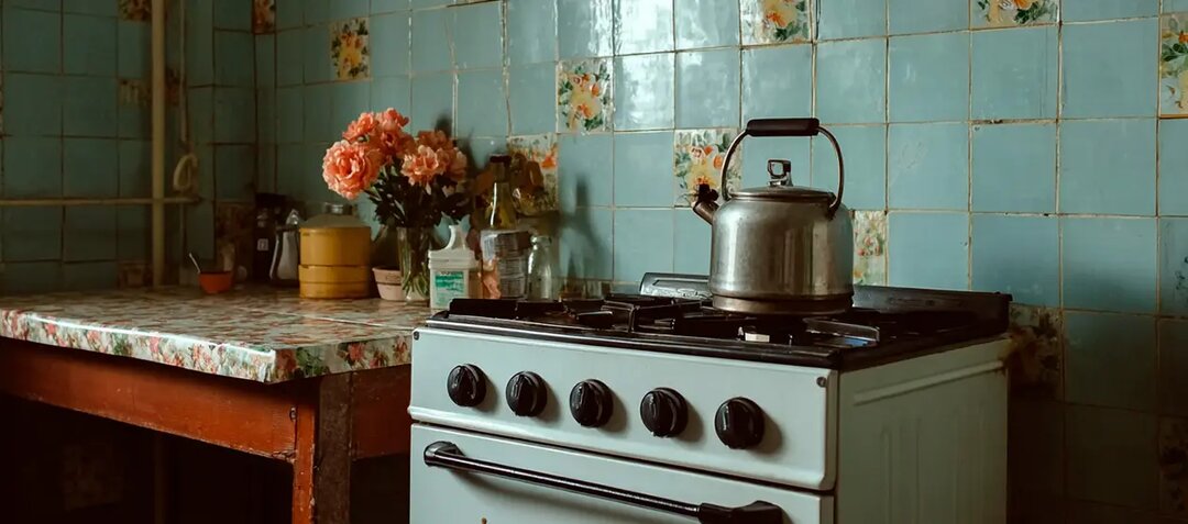 Что такое ЖКУ: от чего зависит квартплата и как не переплачивать