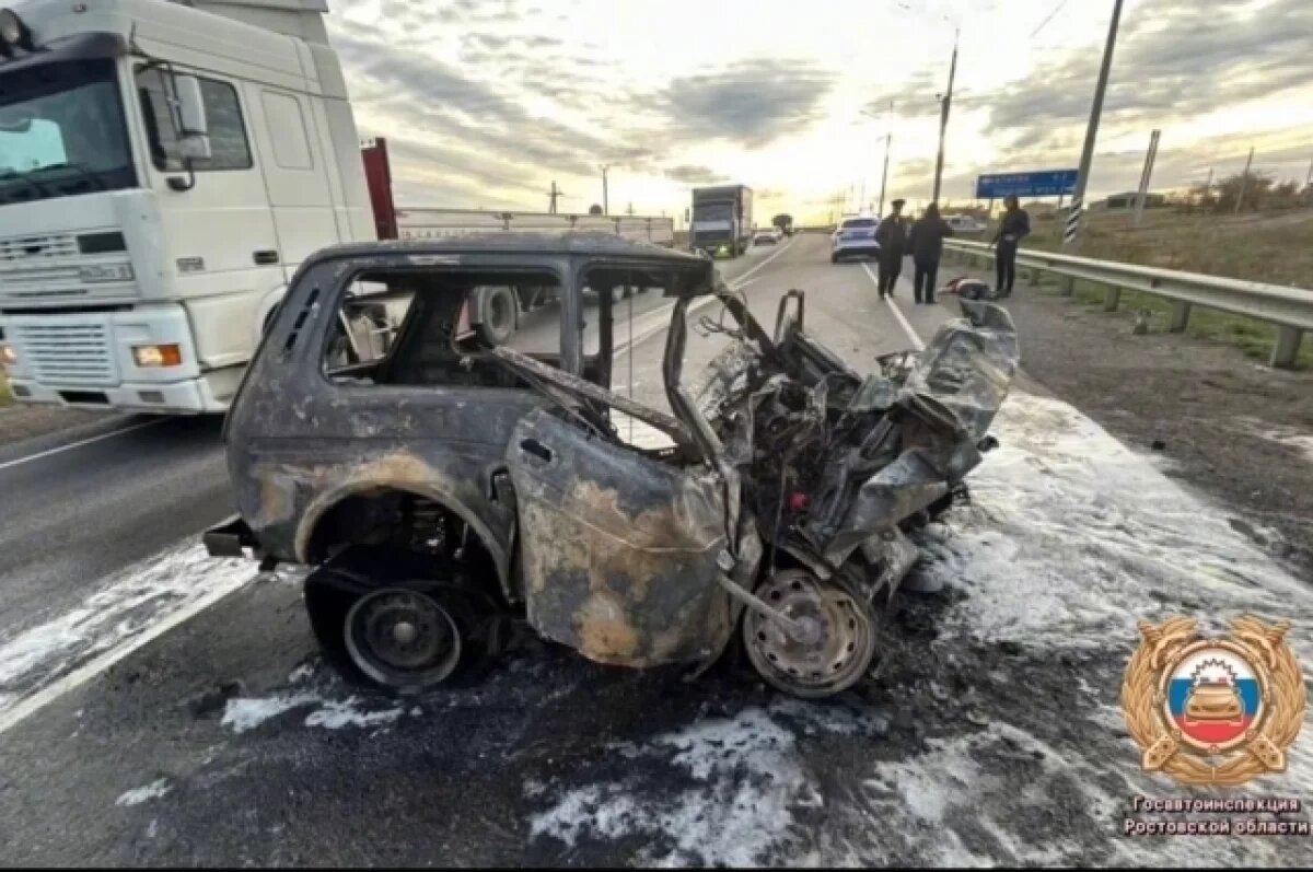    На Дону в страшной аварии с грузовиком погиб водитель легковушки