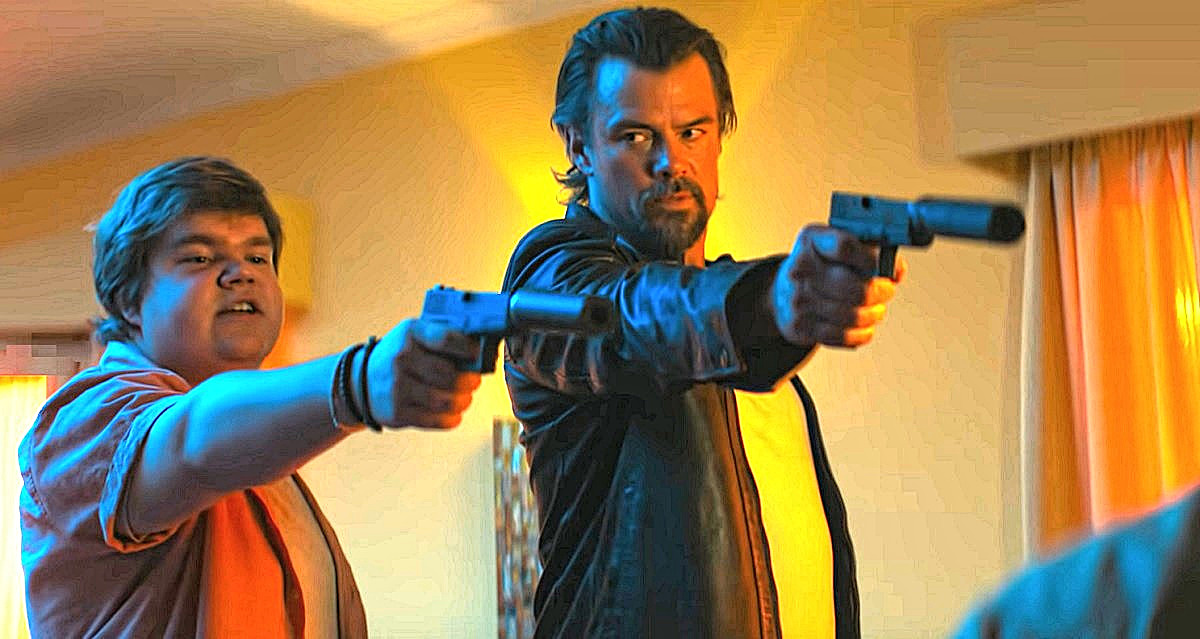 Джереми Рей Тейлор (слева): тот факт, что парень замочил самого Пеннивайза (в последней дилогии "Оно" по Кингу), в зачёт не пошёл - всё приходится опять начинать со стажировки.