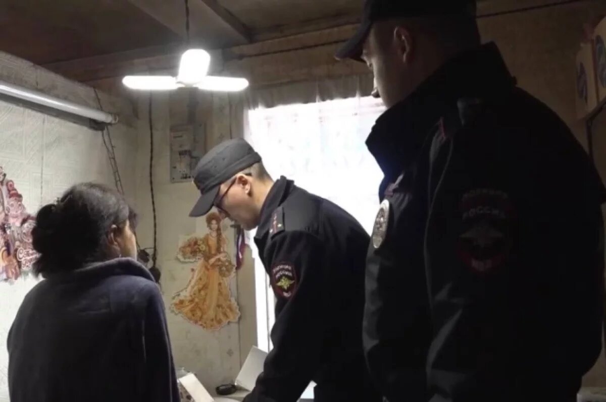    Полиция искала мигрантов на юге Ленинградской области