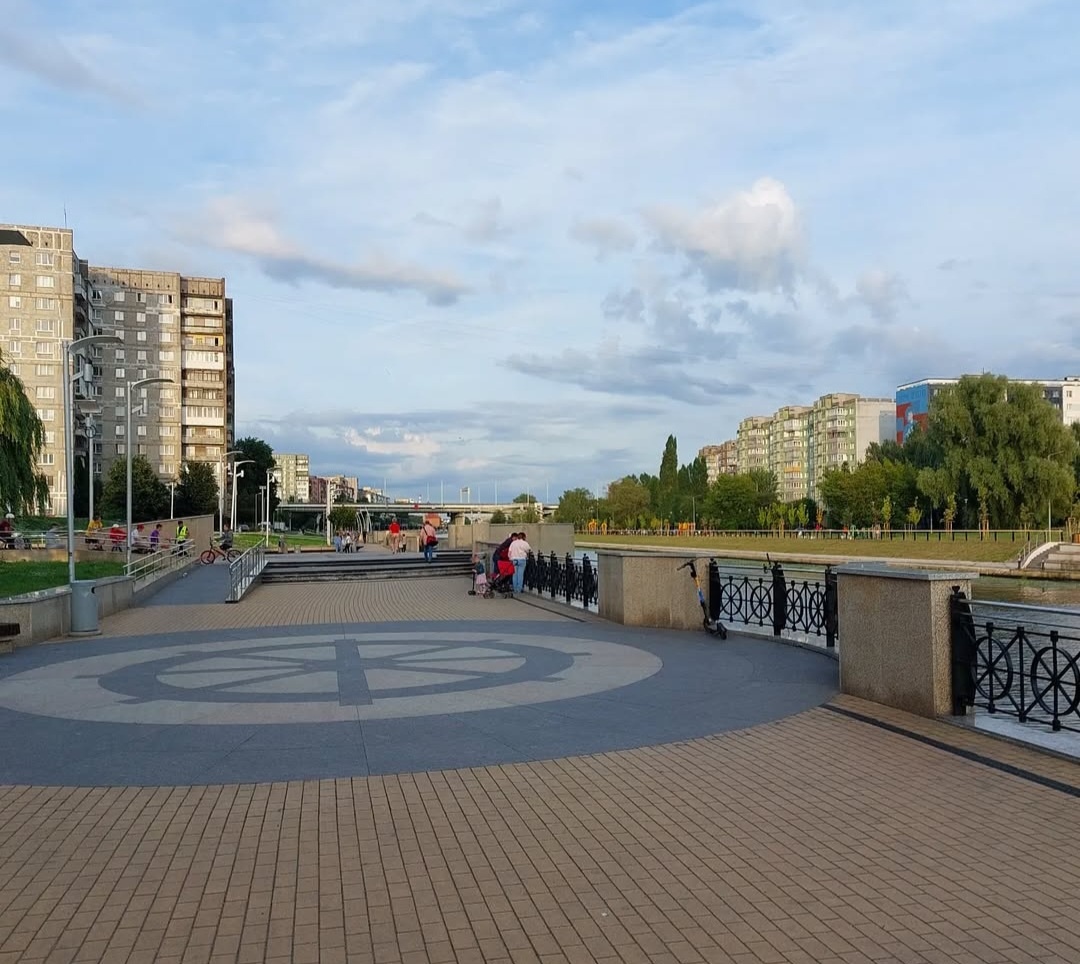 Типичный Калининград. Как?! Вы его представляли не таким? Давайте разберёмся как так вышло.