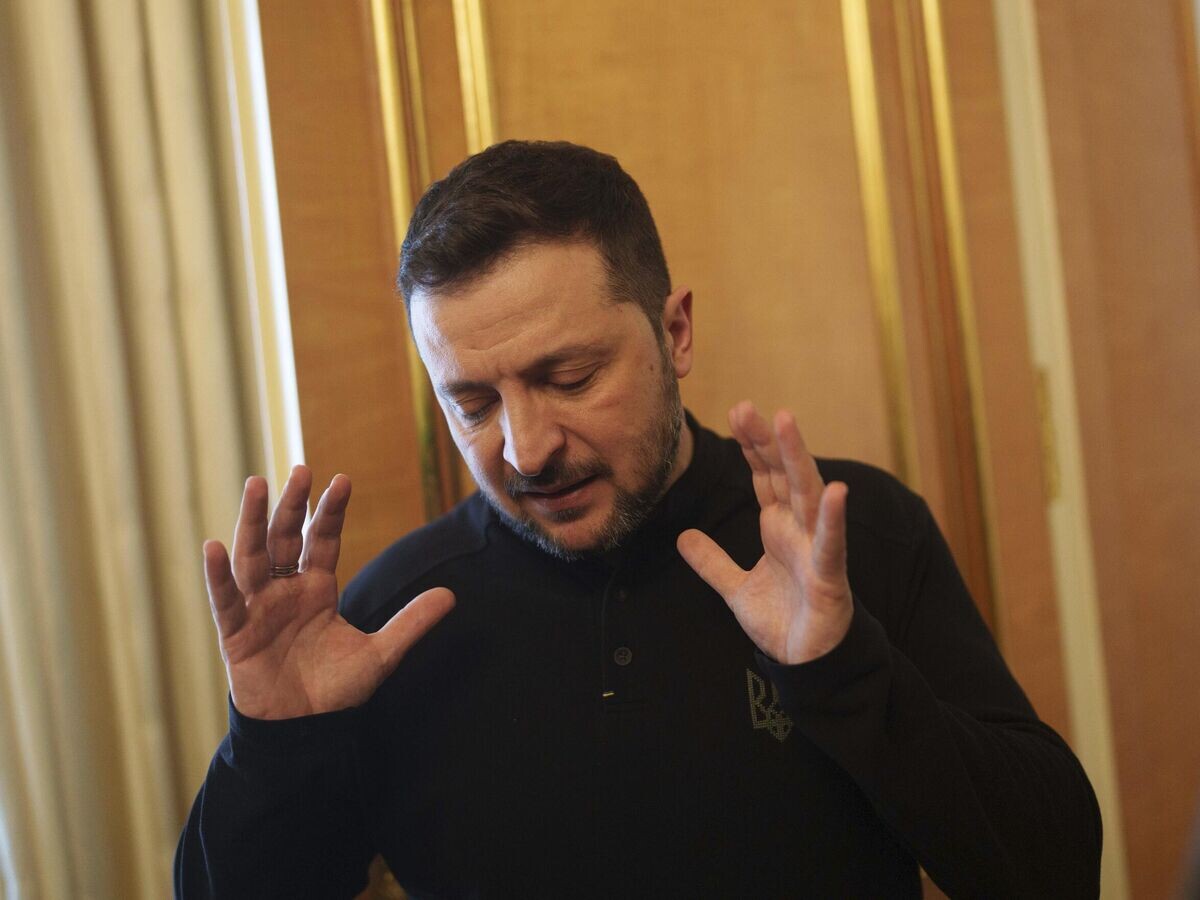    Владимир Зеленский © AP Photo / Evgeniy Maloletka