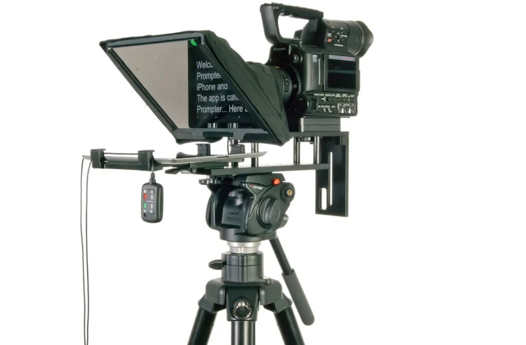 Классический пример телесуфлёра на камере