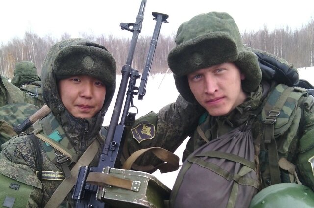    Прохождение армейской службы Фото: Соцсети Батора Дагбаева